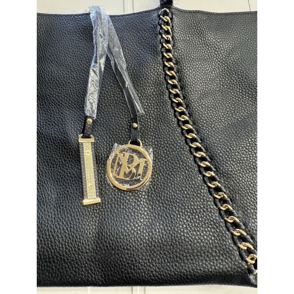 Badgley Mischka Black Chain Link Vegan Leather Large Tote Charms NWT $139 - Picture 2 of 5